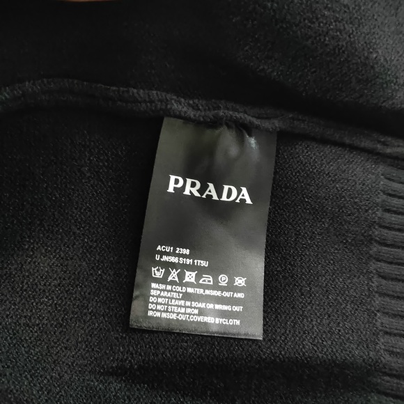 Prada Logo Intarsia-Knit Zip-Up Cardigan - Picture 5 of 7